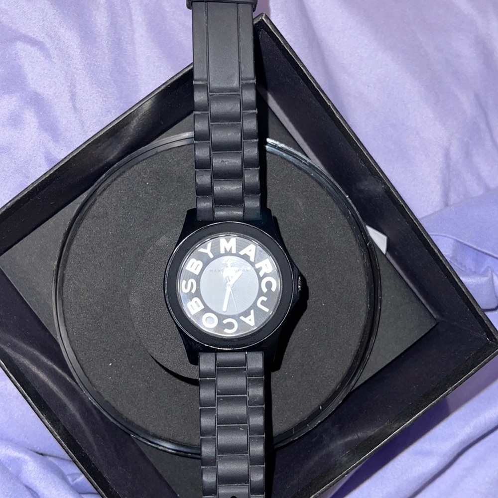 Marc Jacobs  watch